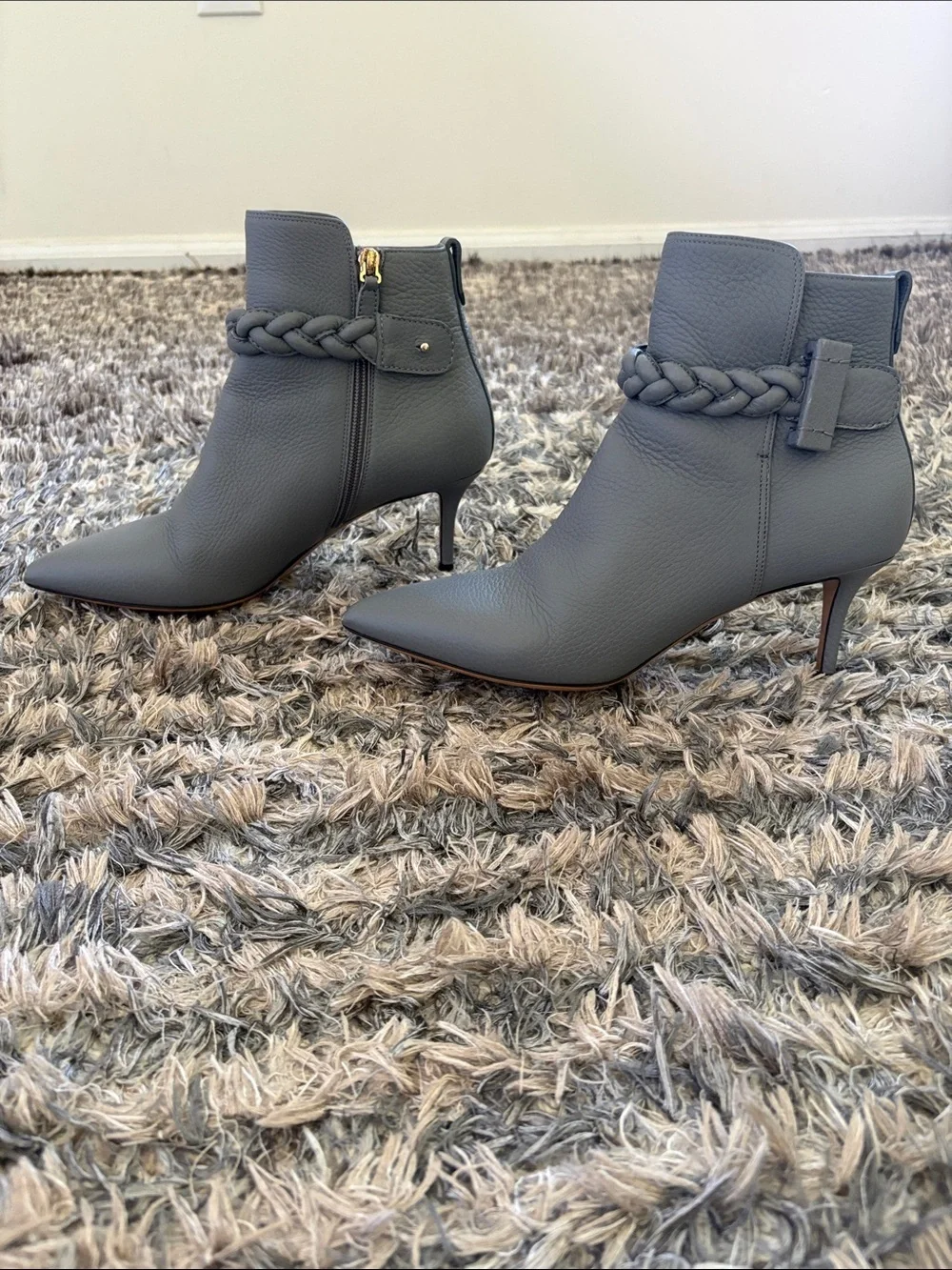 Valentino Garavani Gray Braided Leather Boots Size 39 Box Dustbag Heels 2.5”